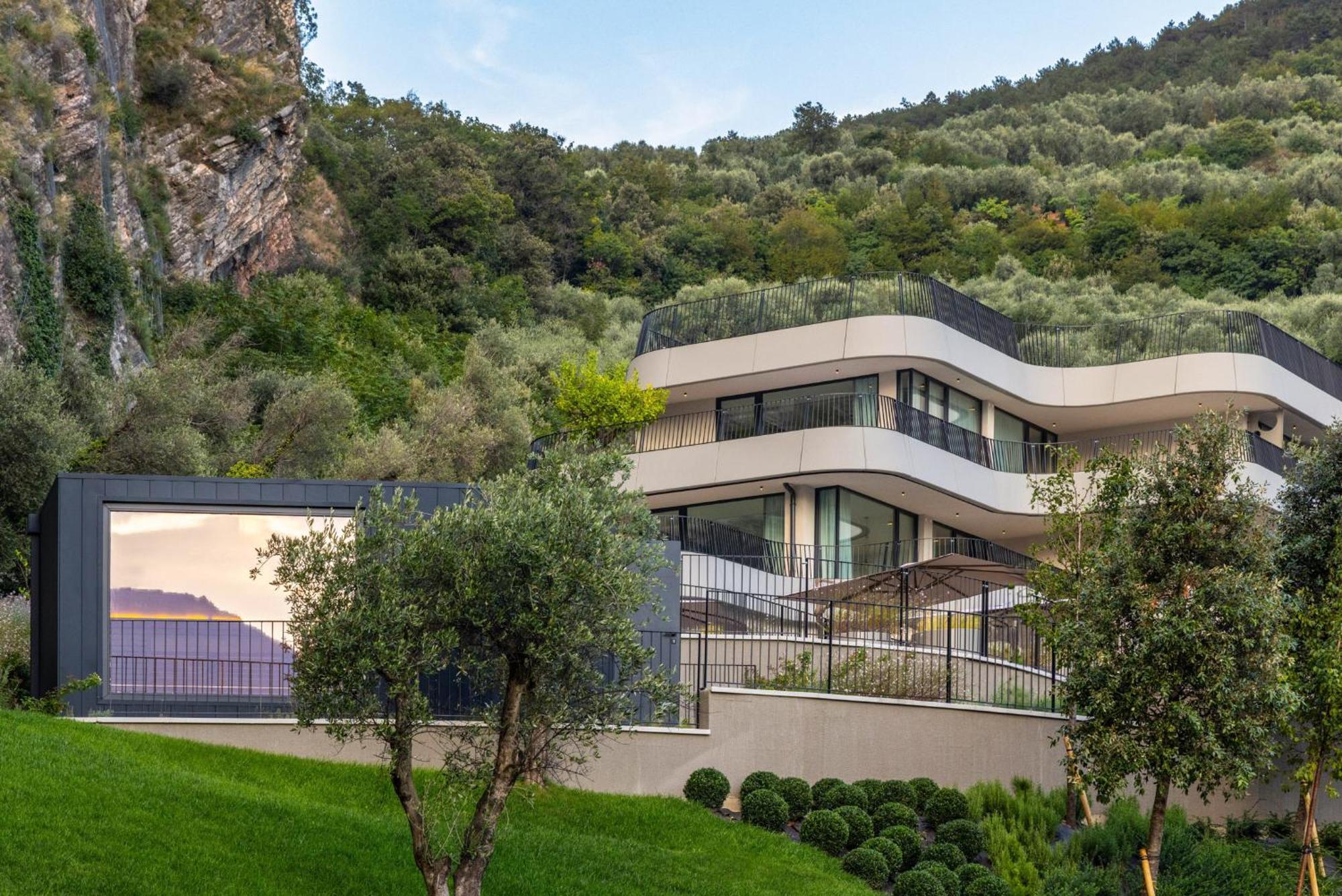 Gardea Soulfamily Resort Torbole Sul Garda Eksteriør billede